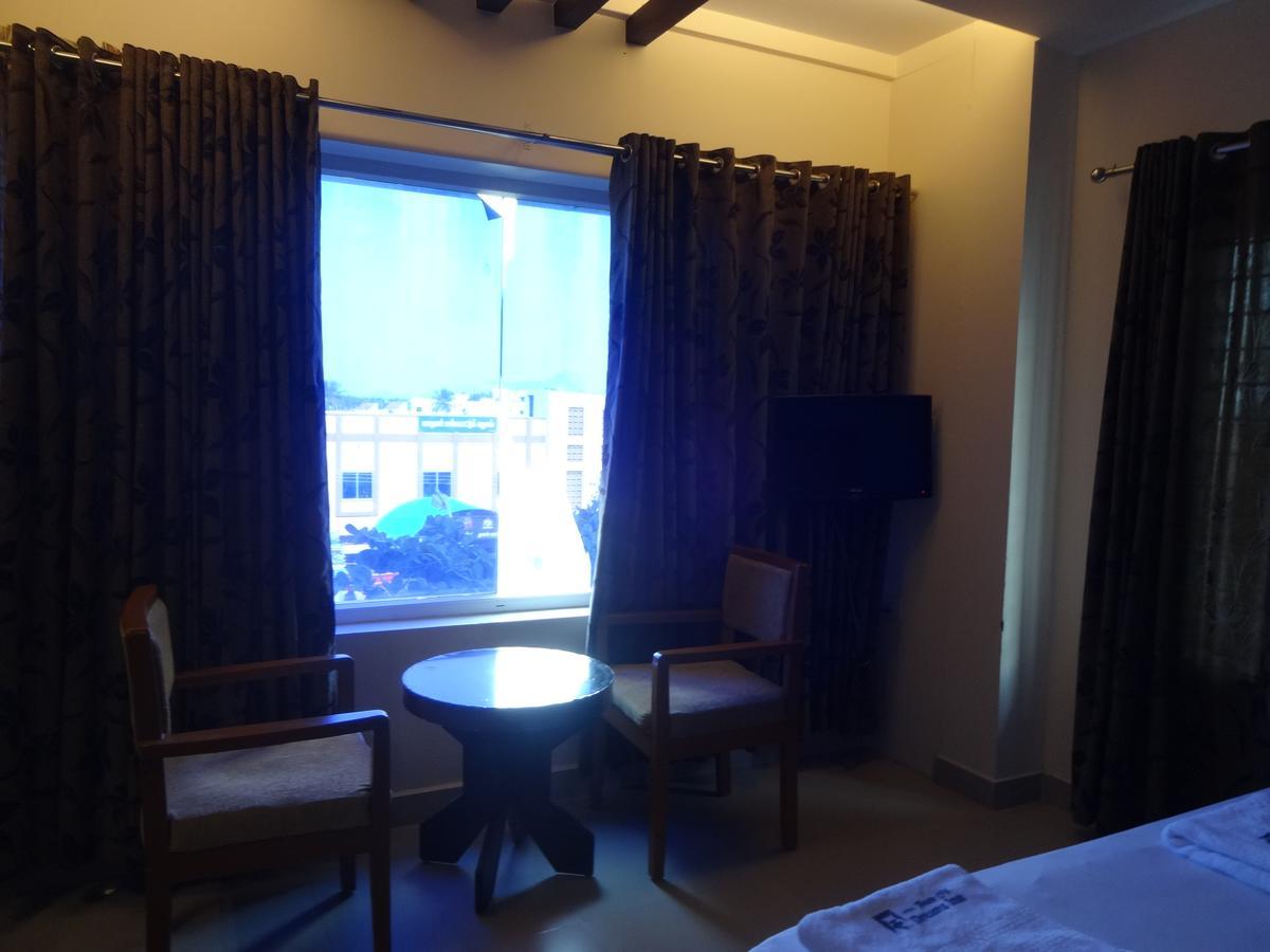 Hotel Templecity Dreamz Inn มทุราย ภายนอก รูปภาพ